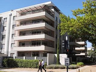Front of Complex (2010-08-19)