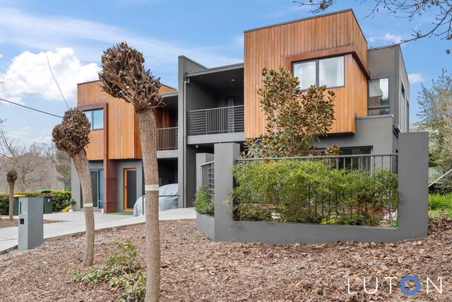 2/13 Allan Place, ACT 2605