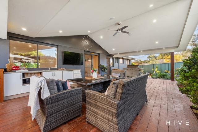 62 Longmore Crescent, ACT 2903