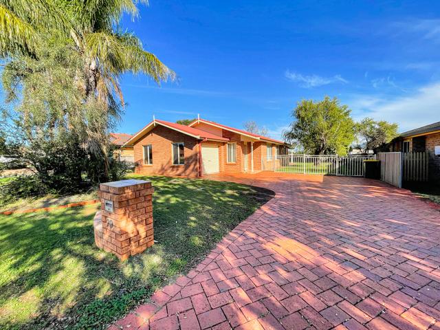 79 Websdale Drive, NSW 2830