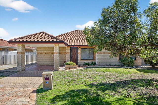 32 Link Way, WA 6168