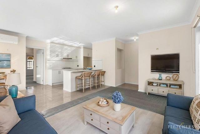 2/52 Penleigh Crescent, VIC 3226