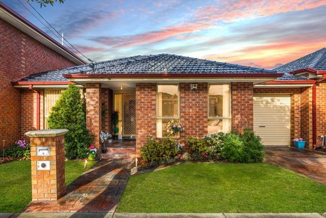 16 Iona Street, VIC 3168