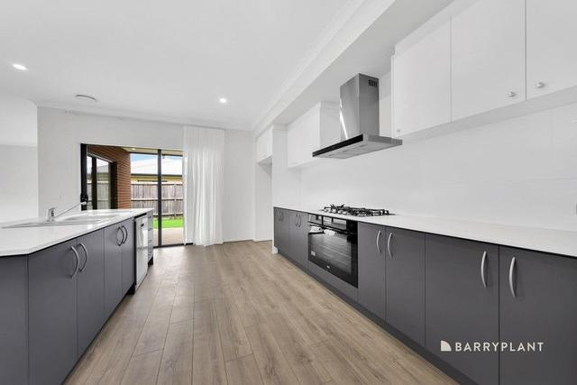 16 Pollard Avenue, VIC 3754