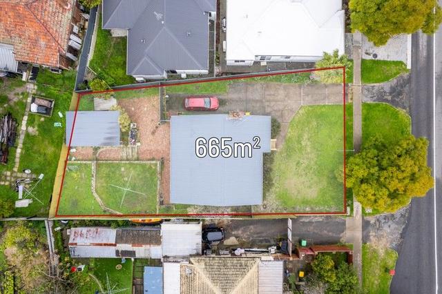 5 McGregor Street, WA 6062