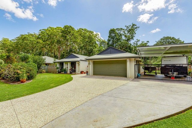 4 The Parkway Place, QLD 4560