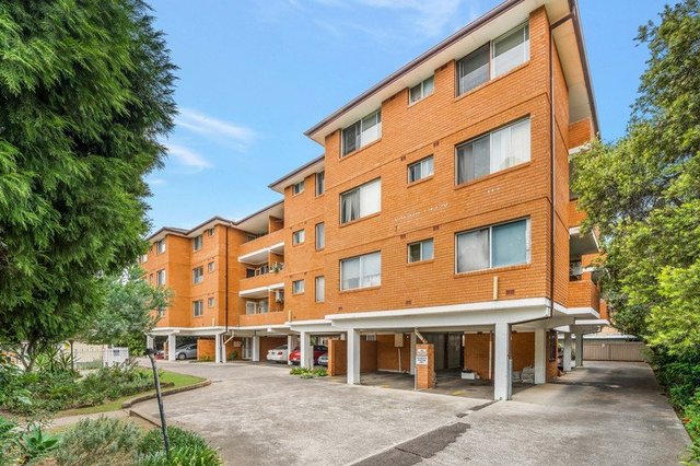 12/10 Clifford Avenue, NSW 2166