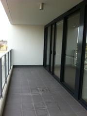 Balcony (2018-08-08)