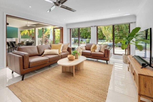 21 Freda Street, QLD 4214