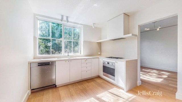 4/16 Tintern Avenue, VIC 3142