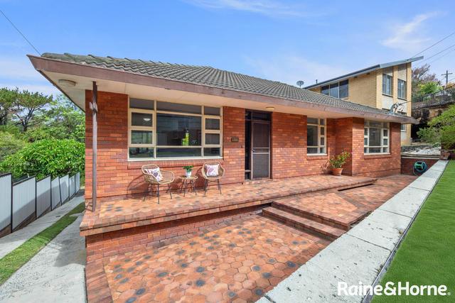 126 Canonbury Grove, NSW 2207