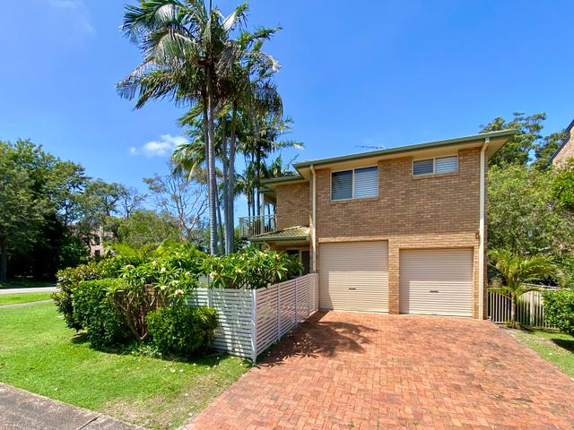 1/1 Mistral Close, NSW 2315