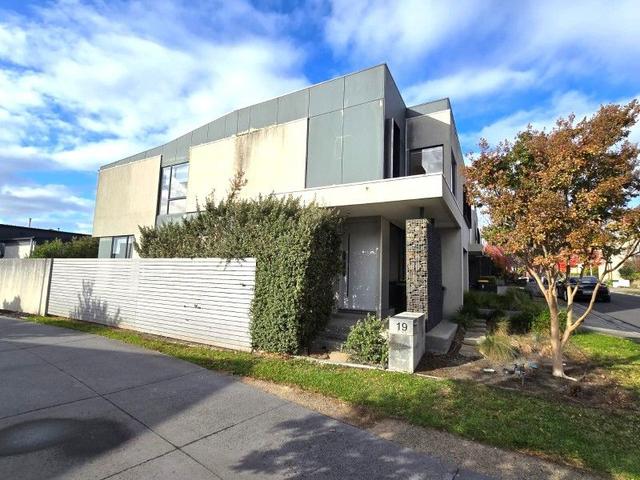 19 Burn Nar Look Drive, VIC 3125