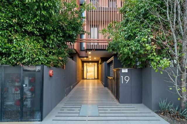 210/19 Hall Street, VIC 3192