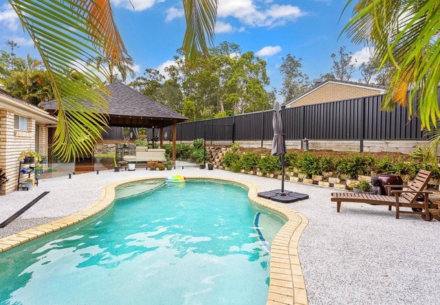 1 Dulhunty Way, QLD 4213