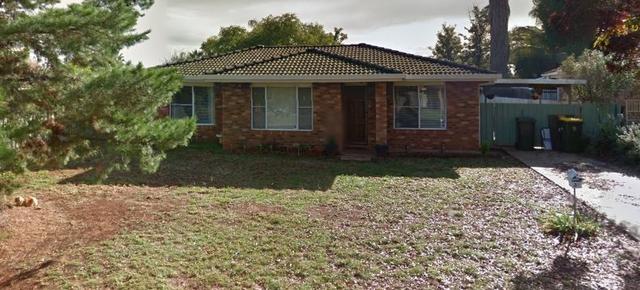 37 Lindsay Place, NSW 2830