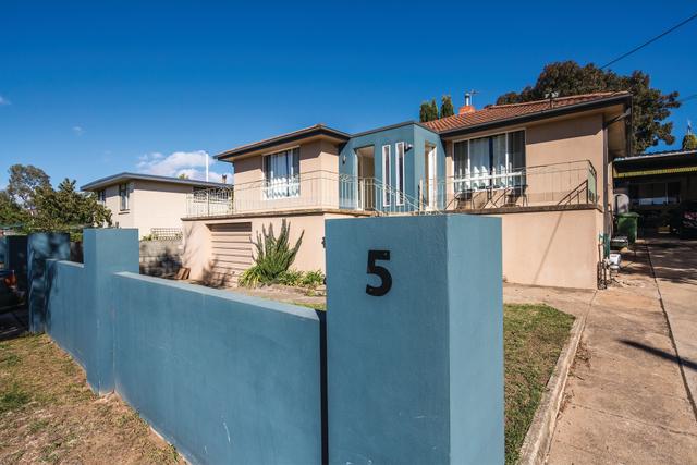 5 Atholbar Way, NSW 2620