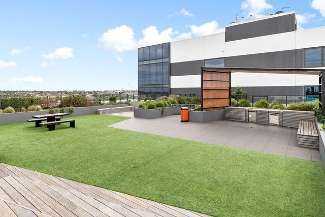 105/1408 Centre Road, VIC 3169