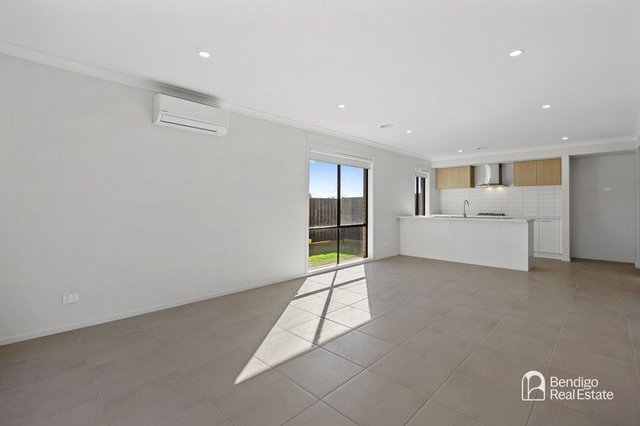 2 Boldiston Crescent, VIC 3551