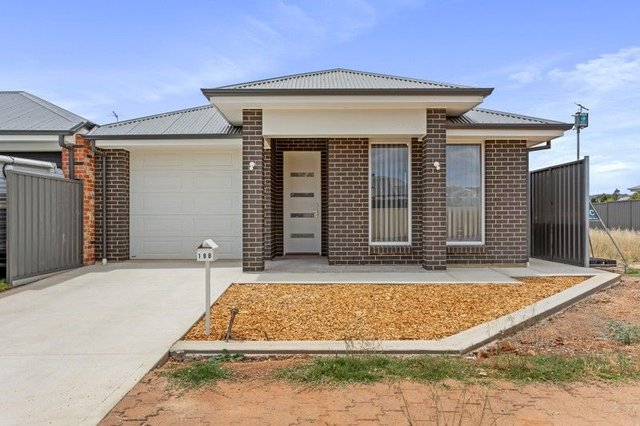 18B Parawae Rd, SA 5109