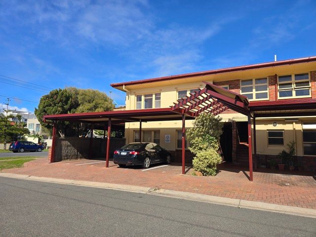 Unit 8/23 Seaview Road, SA 5024