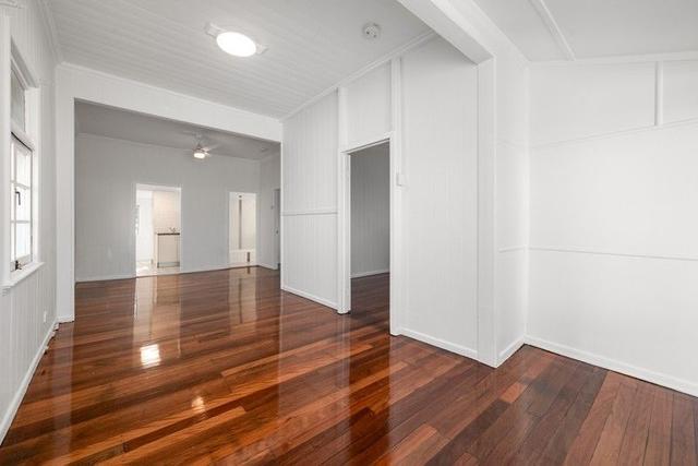 11 Elliott Street, QLD 4102