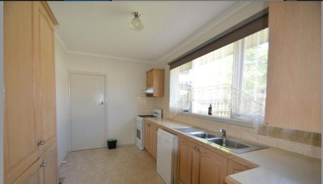 1/4 Dion Street, VIC 3150