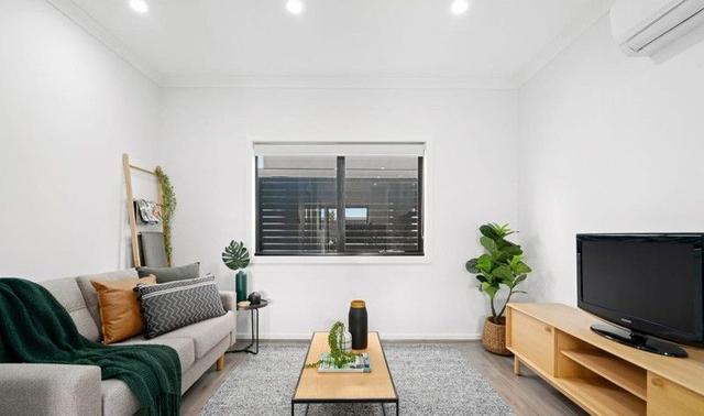2/988 Sydney Road, VIC 3058