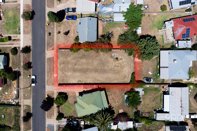 10 Margaret Avenue, NSW 2650