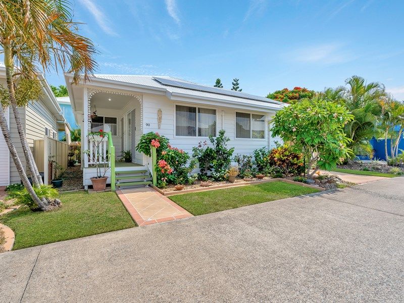 90 11 Treasure Island Drive Biggera Waters Qld 4216 Address Information Allhomes