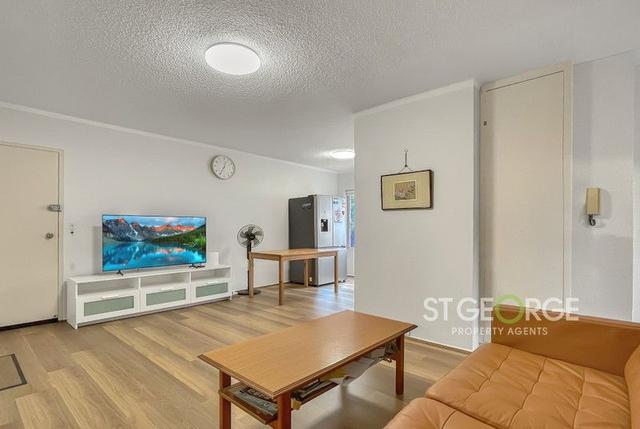 2/48 Ocean Street, NSW 2222