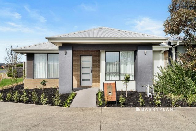 206 Wheelers Park Drive, VIC 3977