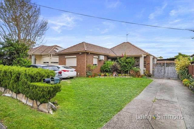 138 Roberts Rd, NSW 2190