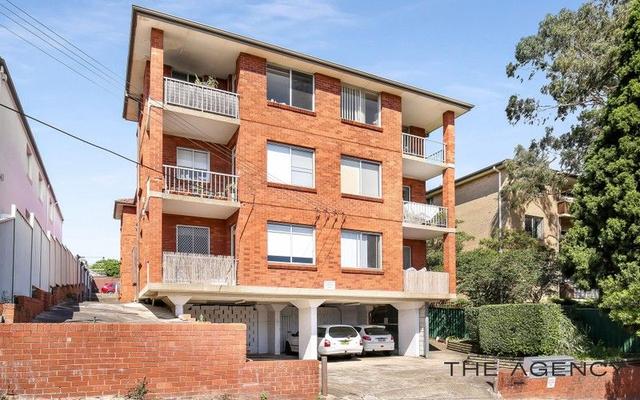 4/18-20 Schwebel Street, NSW 2204