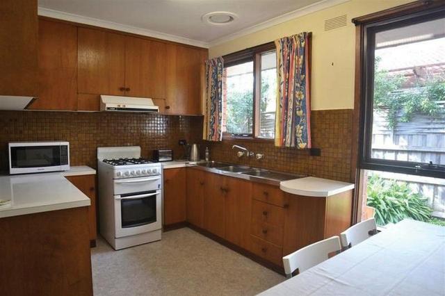 4/21 Essex Road, VIC 3127