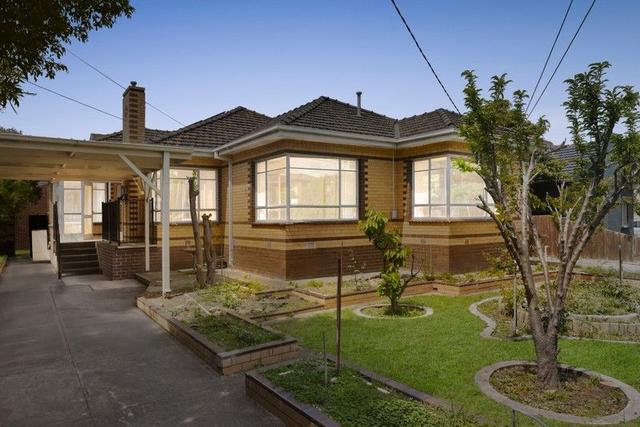 1/4 Koonawarra Street, VIC 3168