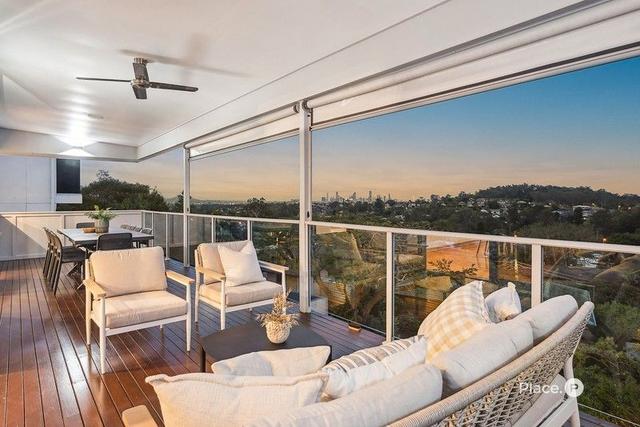 94 Bracken Street, QLD 4105