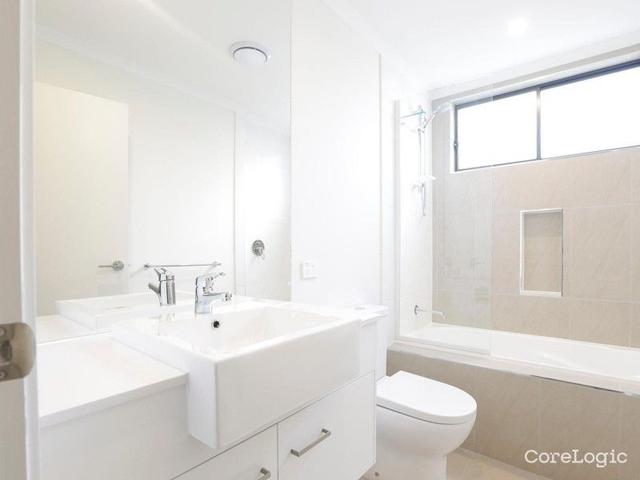 5/230 Queen Street, QLD 4215