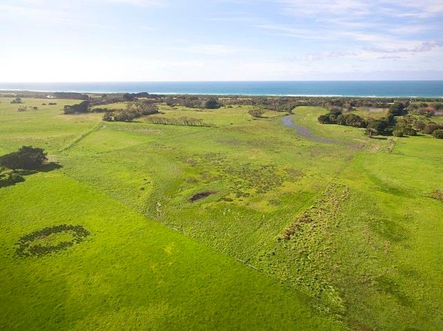 2/6 Treanna Road, VIC 3285