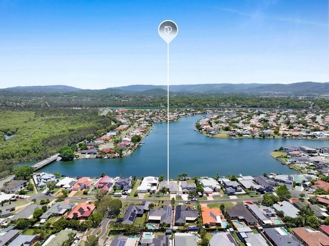 16 Eastbank Terrace, QLD 4212