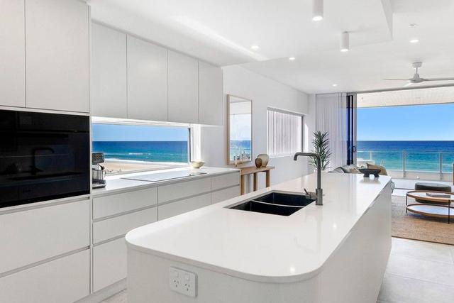 3/347 Golden Four Drive, QLD 4225