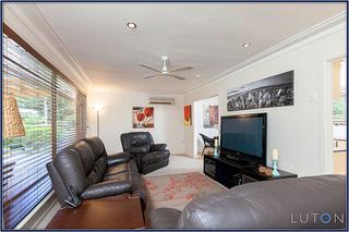 Lounge Room (2013-04-08)