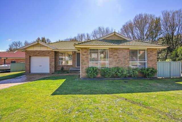 8 Todd Place, NSW 2800