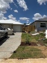 2/43 Akers Road, QLD 4501