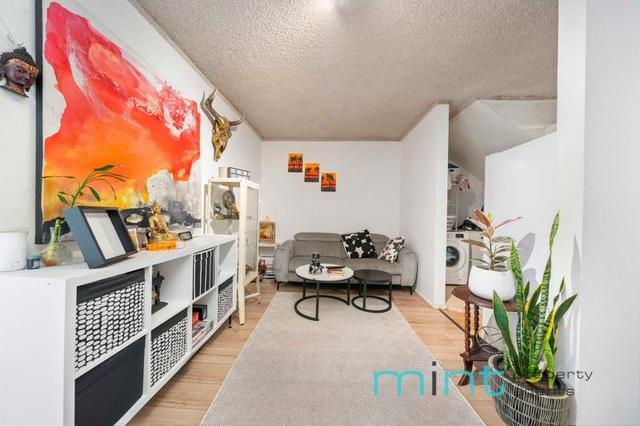 5/27 Third Avenue, NSW 2194