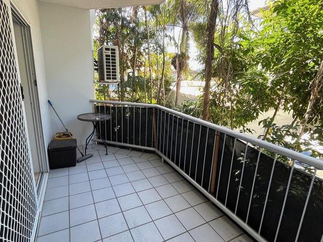 4/38 Cairns Street, QLD 4870