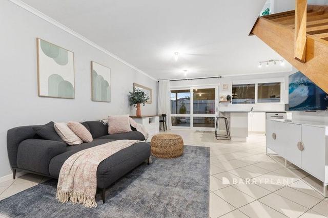 5 Warren Close, VIC 3805