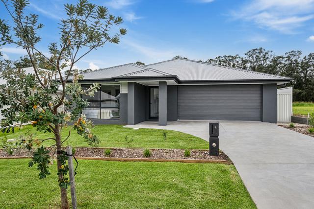 4 Nesting Hollow View, NSW 2450