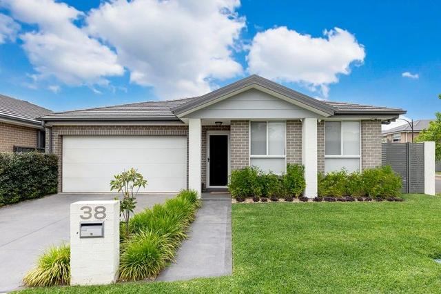 38 Flynn Circuit, NSW 2747