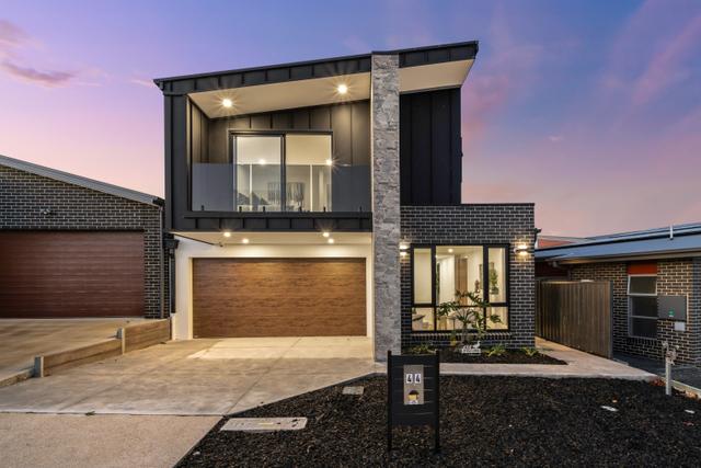 44 Robin Boyd Crescent, ACT 2913